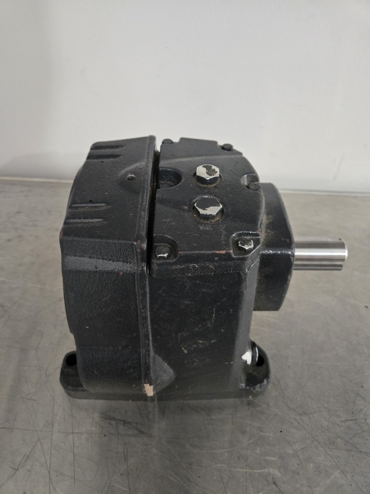 Inline Speed Reducer Motion GRHD Footed 232 RSR 2201120