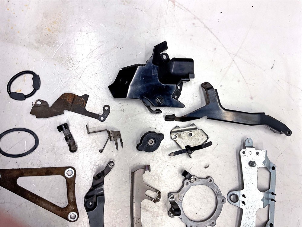2014 Yamaha FZ8 Assorted Nuts, Bolts & Fixings