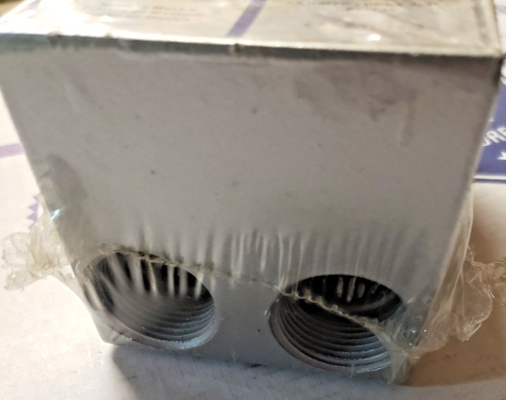 THOMAS & BETTS TD14-2 SINGLE GANG DEEP OUTLET BOX