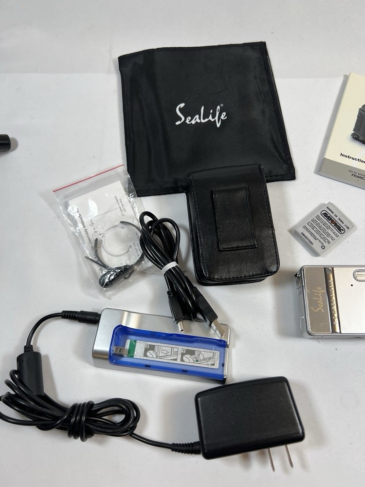 Sealife DC500 Underwater Camera Bundle, Case, Charger, Dock, More TESTED Works