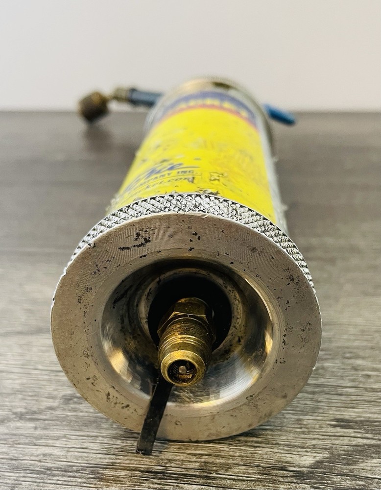 Yellow Jacket Oil /Scanner Solution Injector