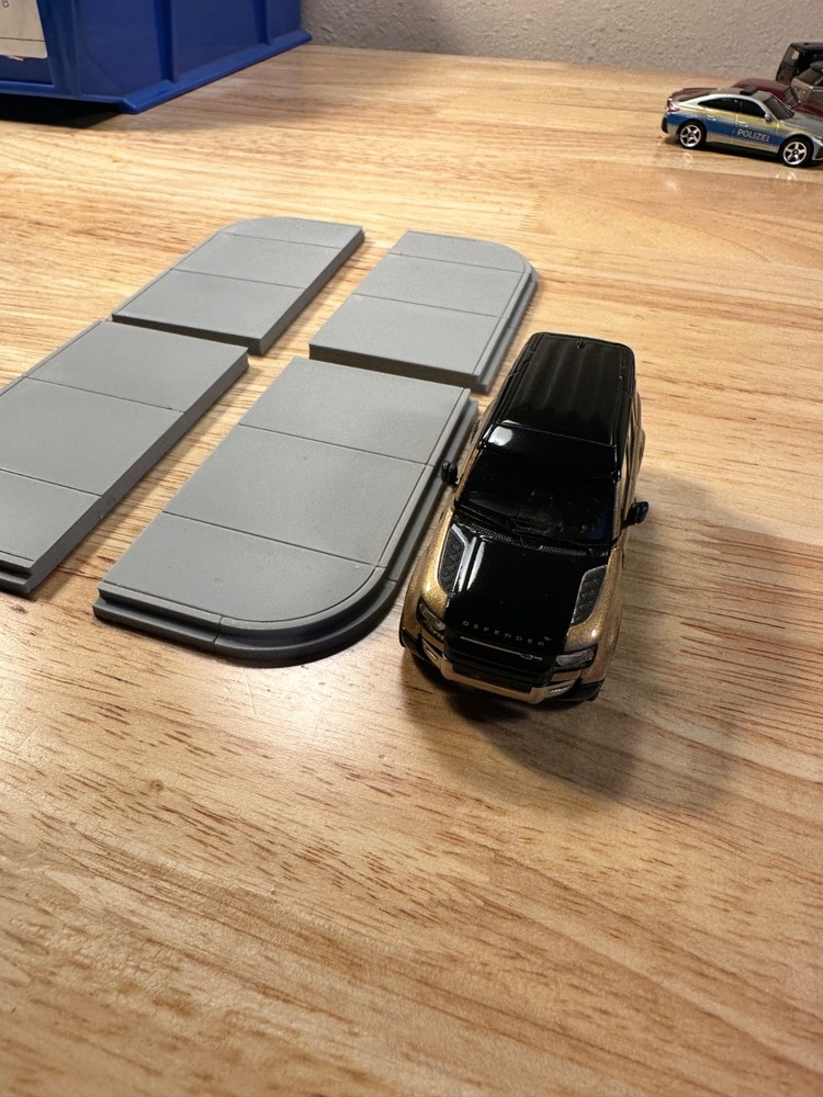 1:64 Parking Lot Curbs