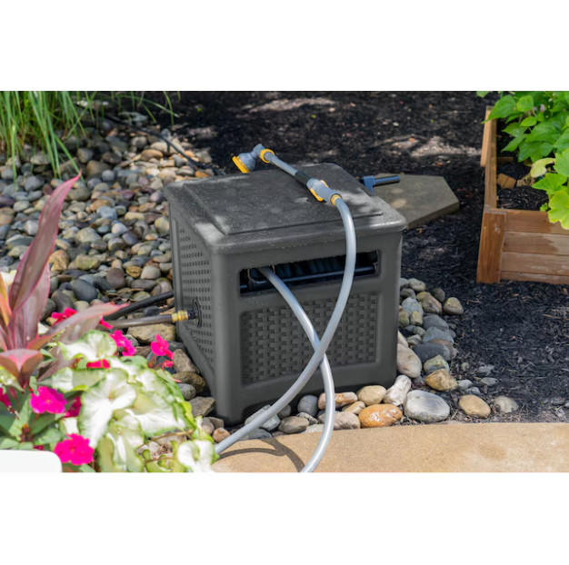 Suncast Wicker Hideaway Plastic 225-ft Container Hose Reel