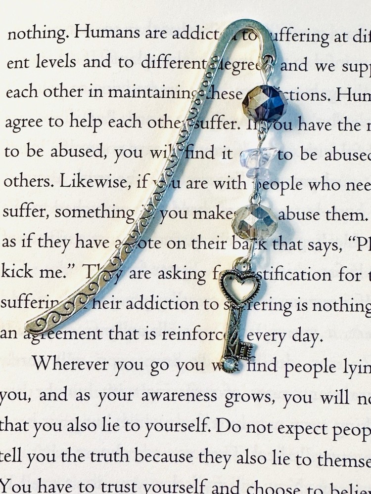 Silver Heart Key Beaded Bookmark