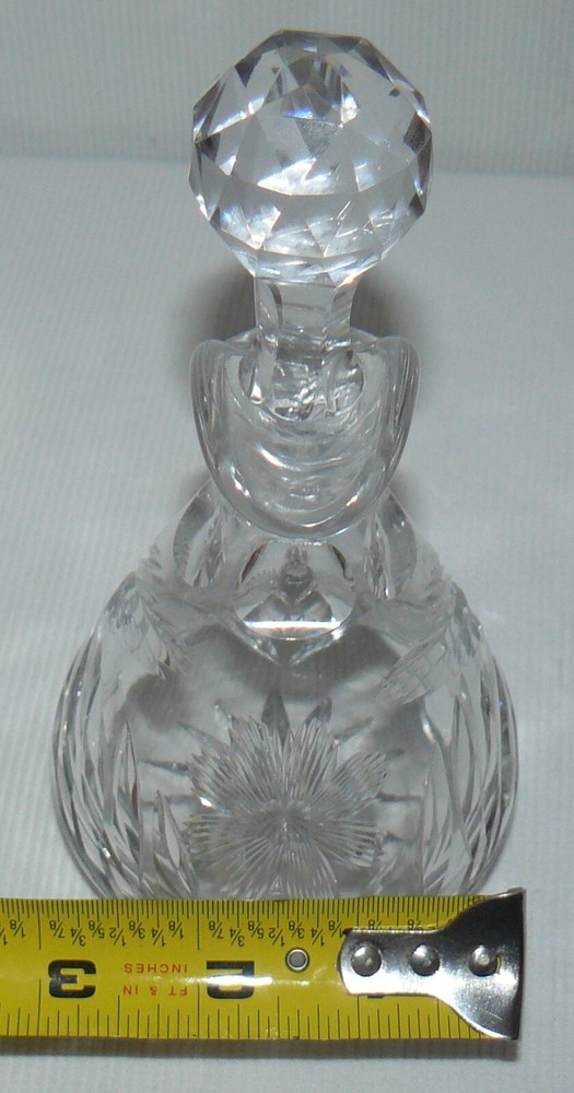 Cut Crystal Glass Cruet With Stopper 7"