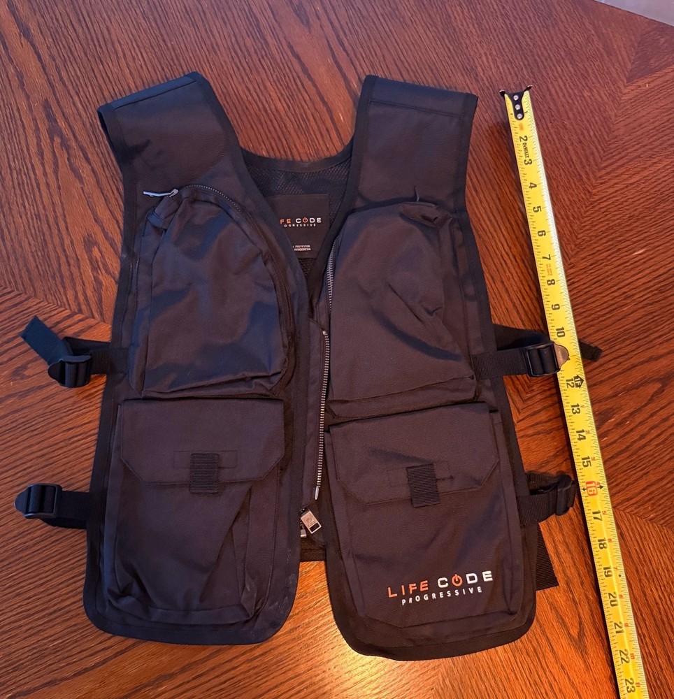 V21. BLACK UTILITY BACKPACK VEST – LIFE CODE,
