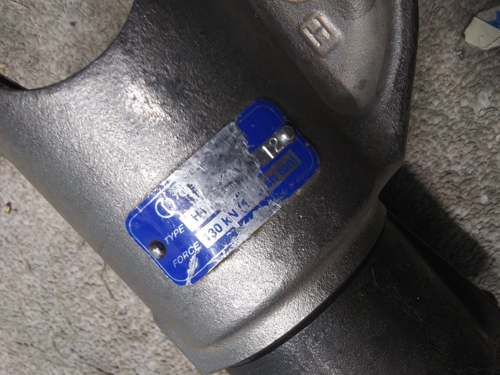 Cembre Hydraulic Crimper HT131L-C Electrical Crimp Tool Cable Crimper