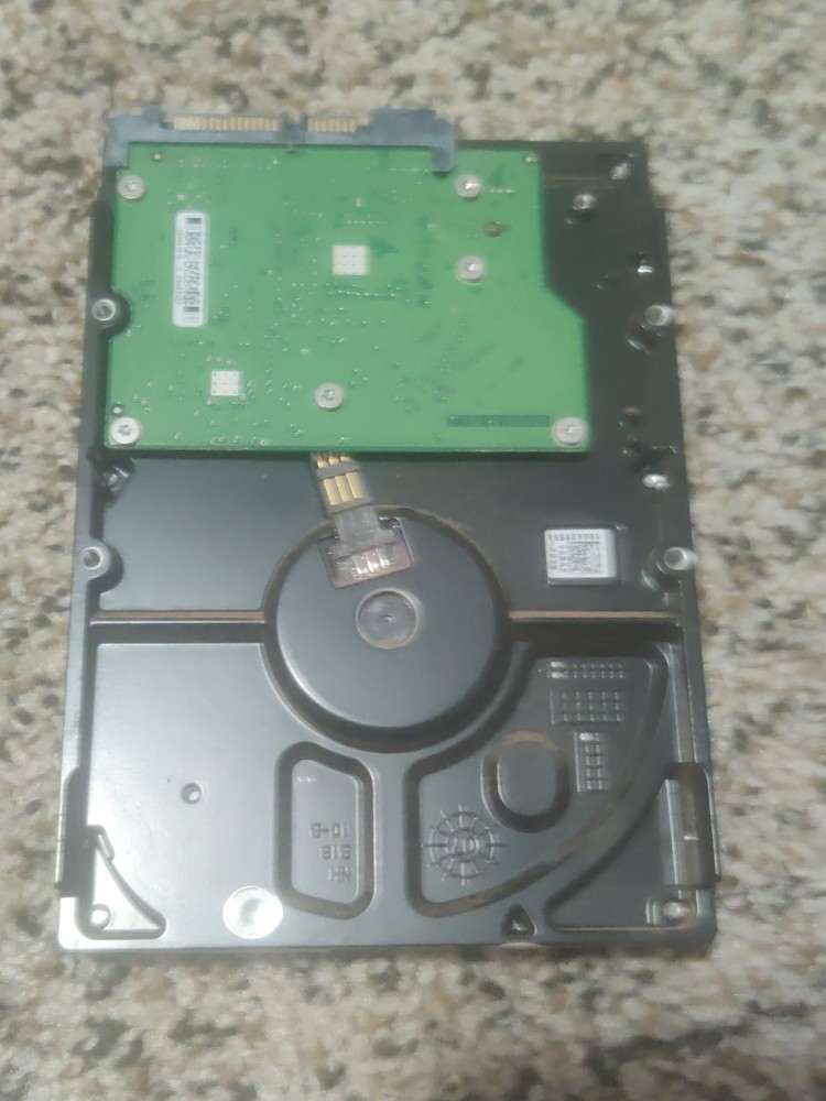 Seagate Barracuda 7200.10 hard drive.