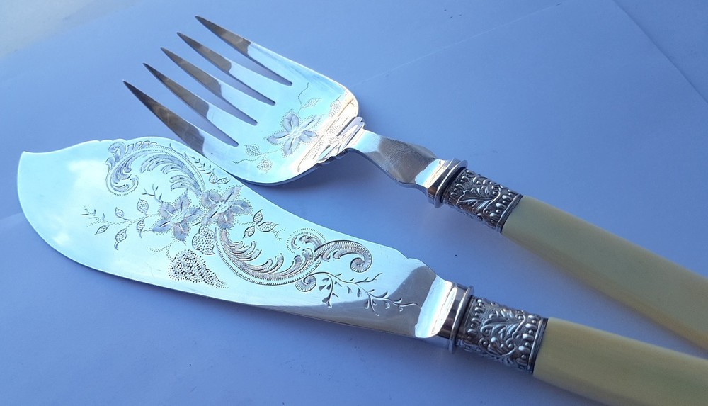 Set IN Original Case Serving Fork + Servierheber England Um 1900 M900