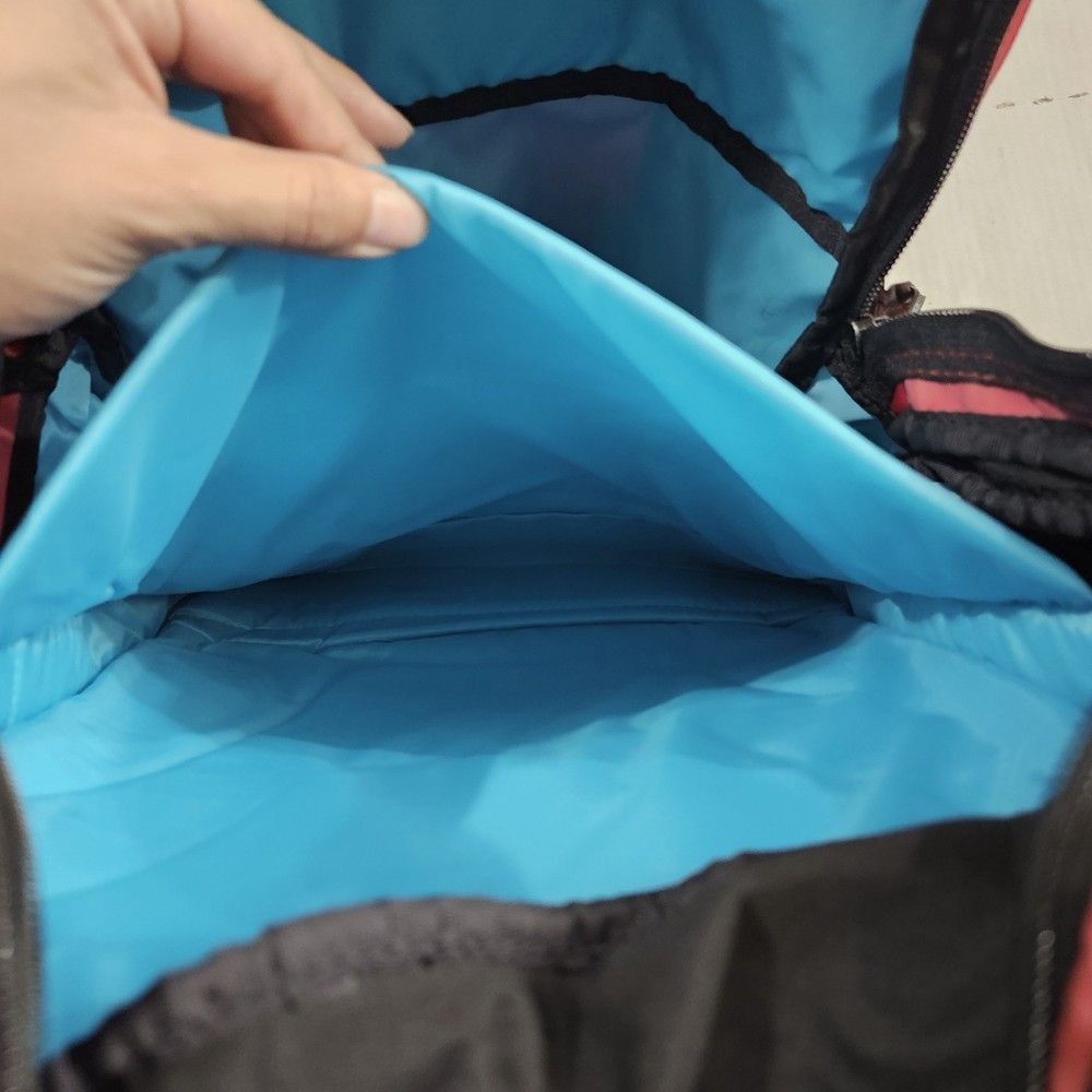 Dakine Mission 25L Red Blue Backpack