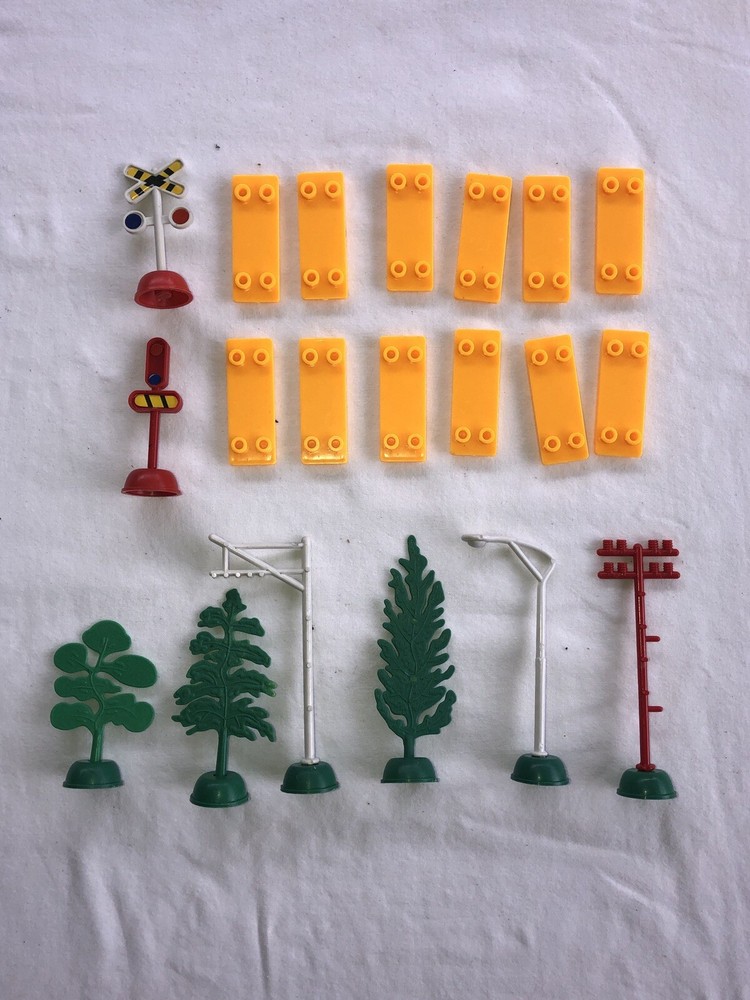 TRACK Batter Operated 44 piece Train Set