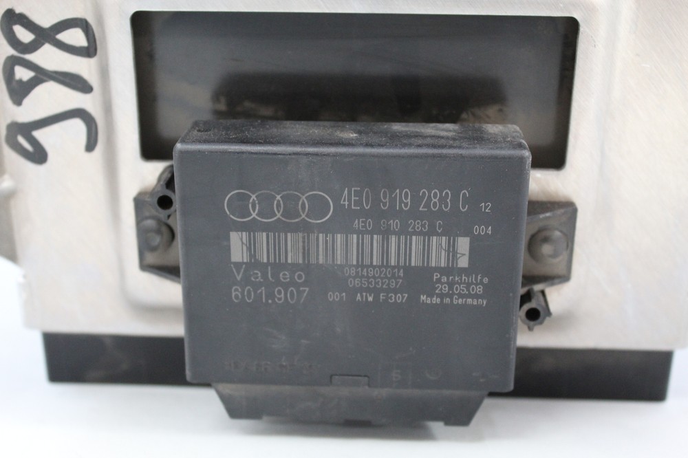 2006 2007 2008 2009 AUDI A8 CD PLAYER CHANGER OEM