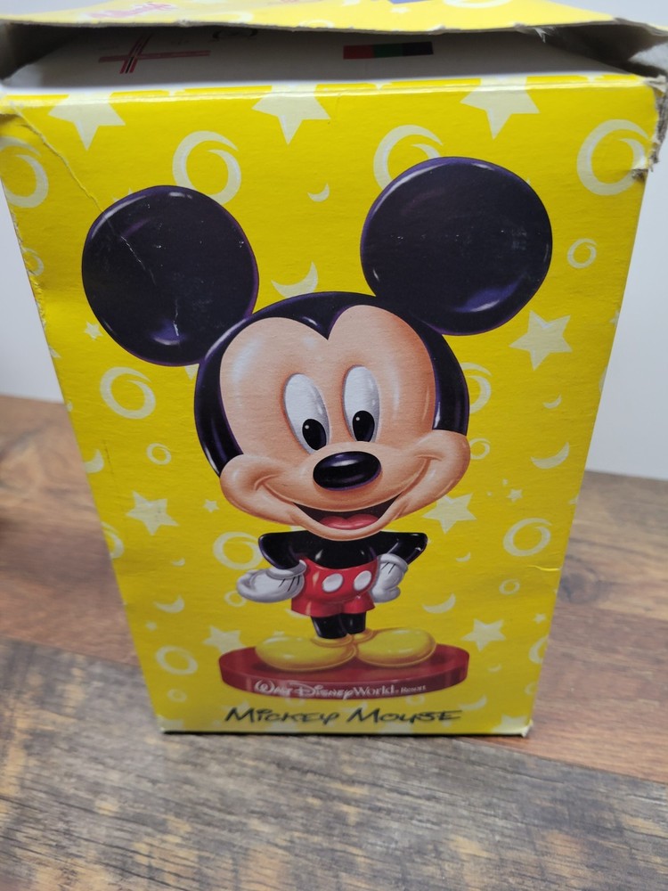 WALT DISNEY WORLD RESORT Mickey Mouse Bobble Head Kellog's 8”