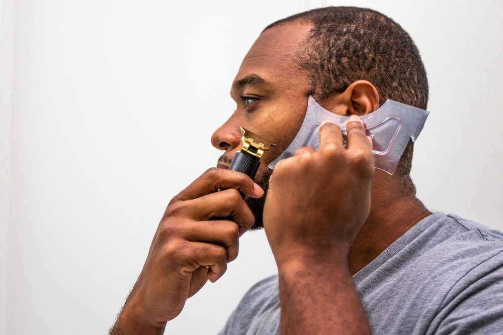 Beard Shaping Tool and Hair Trimmer Guide - Original