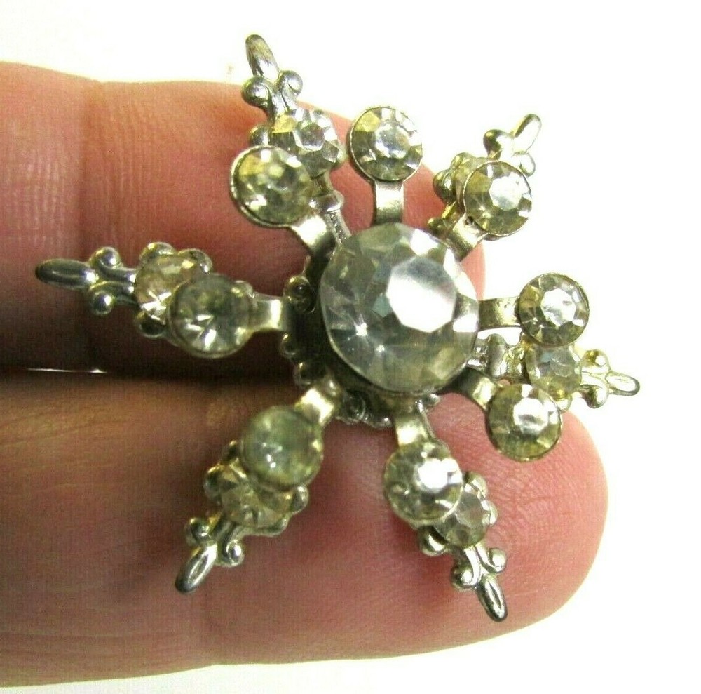 Rhinestone SNOWFLAKE BUTTON Silver Tone Metal Backing Shank Loop Winter Holiday