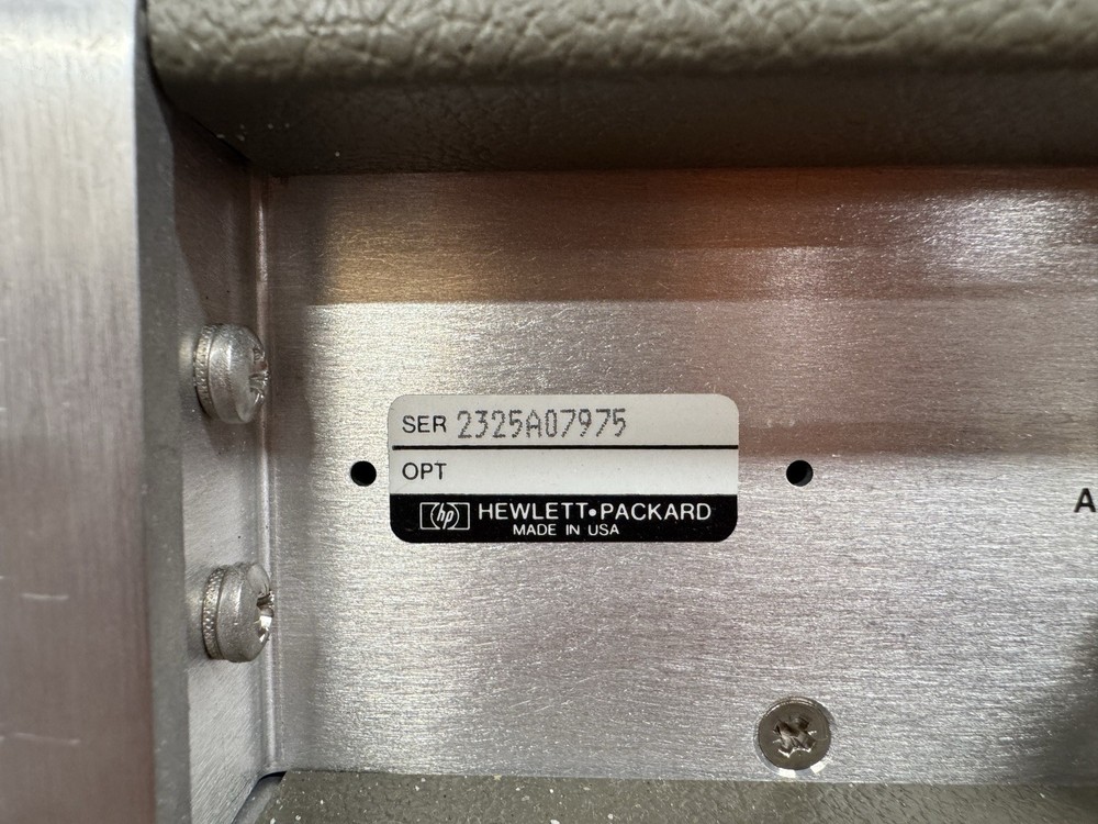 HP Hewlett Packard 8444A Tracking Generator .5-1300MHz