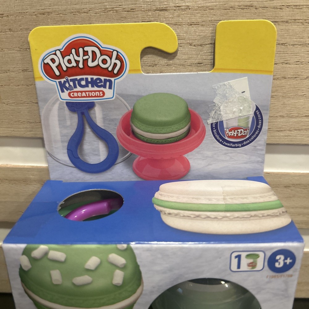 Play Doh Kitchen Creations Macaron Set