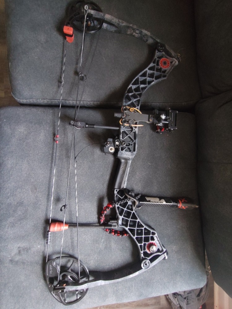 matthews helium compound bow