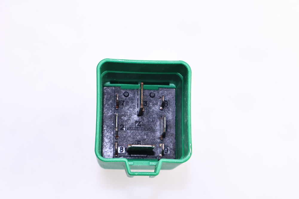 Glow Plug Time Control Unit Relay 04219374 for Deutz Engine BF4L2011 BF6L914C