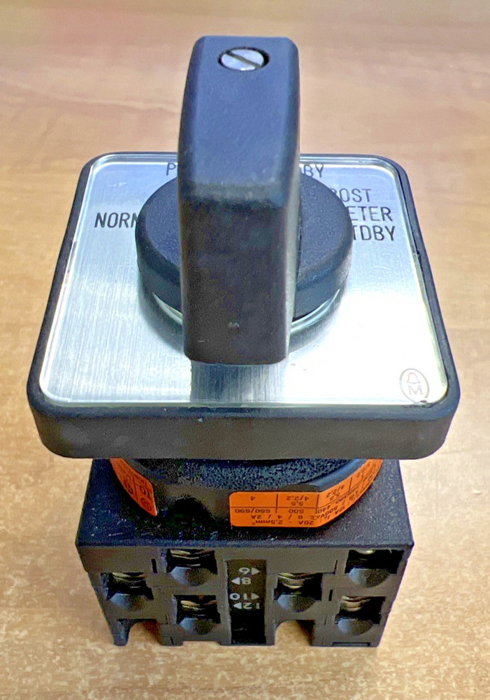 Moeller T0-3-6823-65/E Selector Switch *New no Box*
