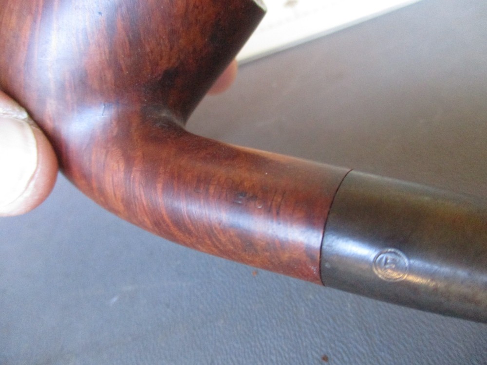 C4: Vtg EHRLICH Pipe