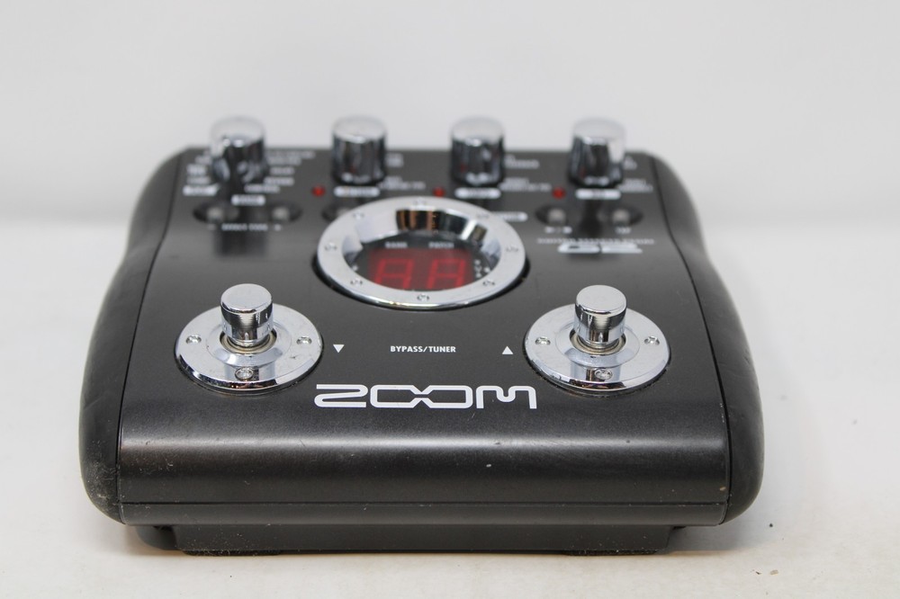 Zoom G2 Guitar Multi-Effects Pedal Unit Only