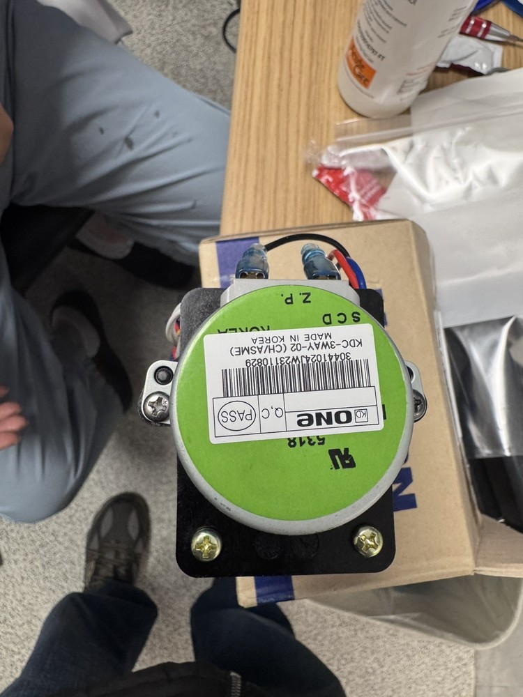 Navien 30004831B Motorized 3-Way Valve Compatible with Ch NCB - New Opened Box