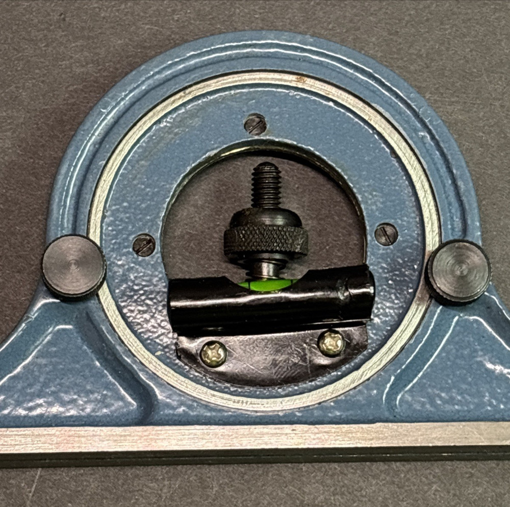 Combination Square Protractor and Center Finder Head - Read