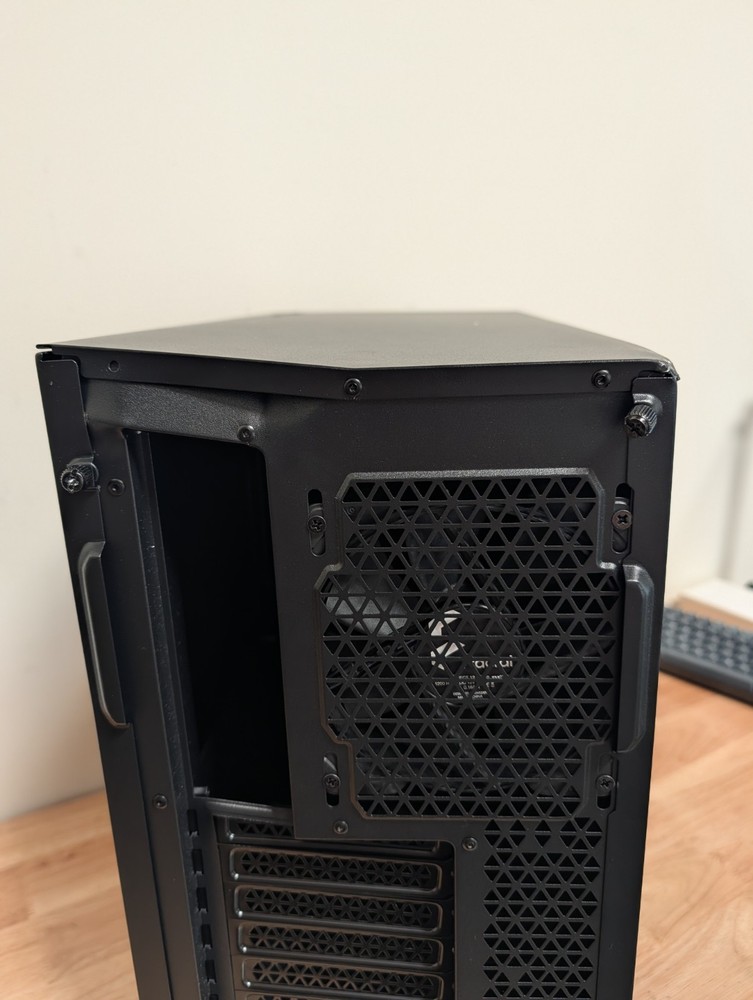 Fractal Design Pop Silent Black ATX Sound Damped Solid Panel Mid Tower Computer