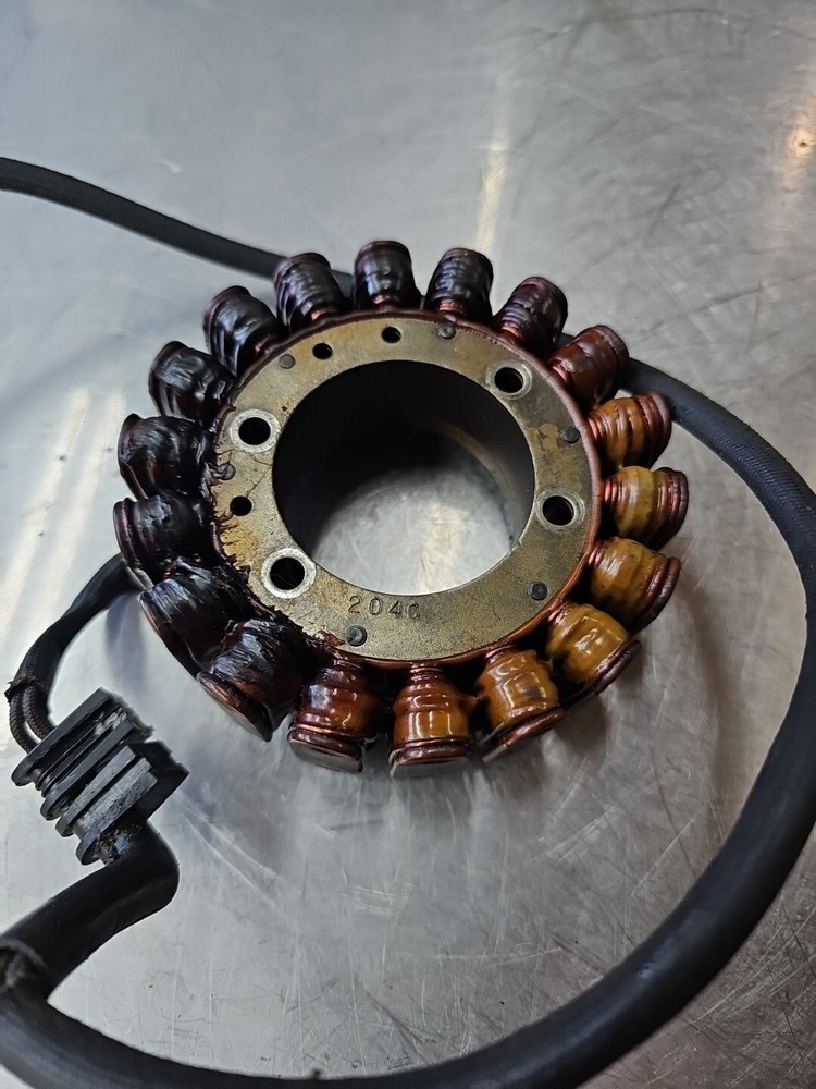 1982 82 HONDA VF 750 SABRE STATOR GENERATOR MAGNETO