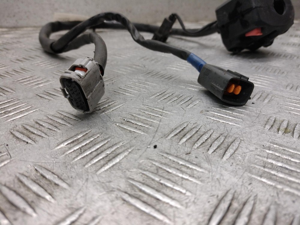 2015 TRIUMPH TIGER 800 800 XRx LEFT SWITCH GEAR