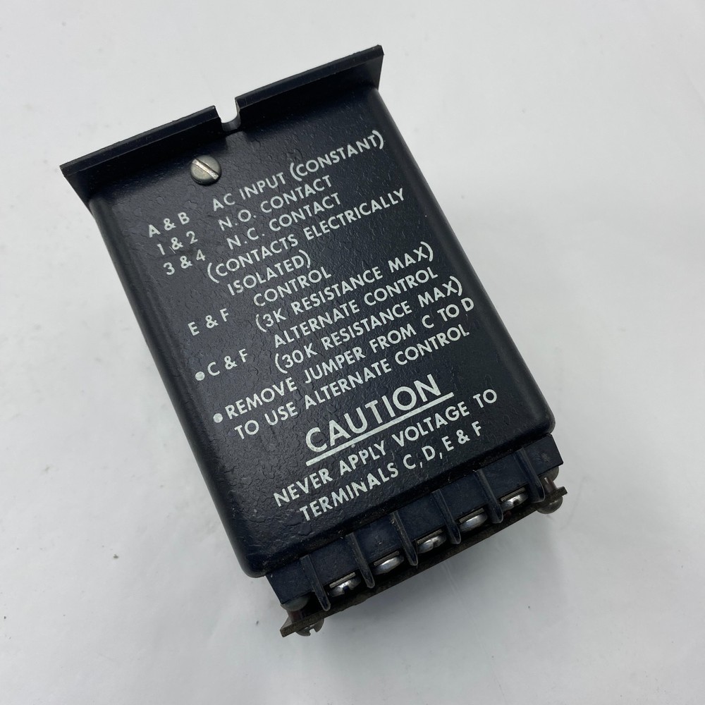 INDUSTRIAL SOLID STATE CONTROLS BUL.1213 UL RESISTIVE SENSITIVE RELAY 🎯