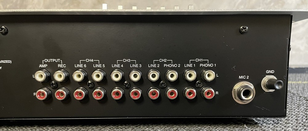 Pyramid Studio Pro Model PM4001X Mixer