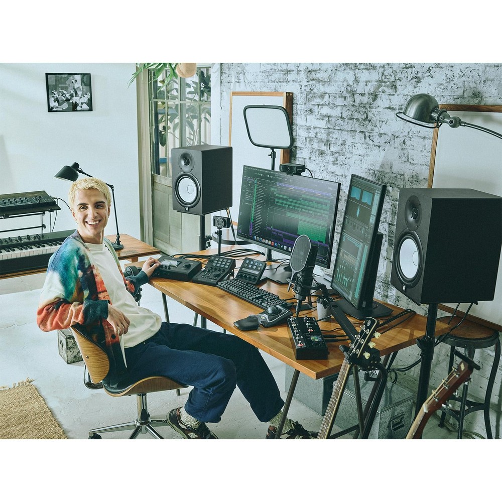 Yamaha Pro Audio CC1 Compact All-in-One Creative USB Controller