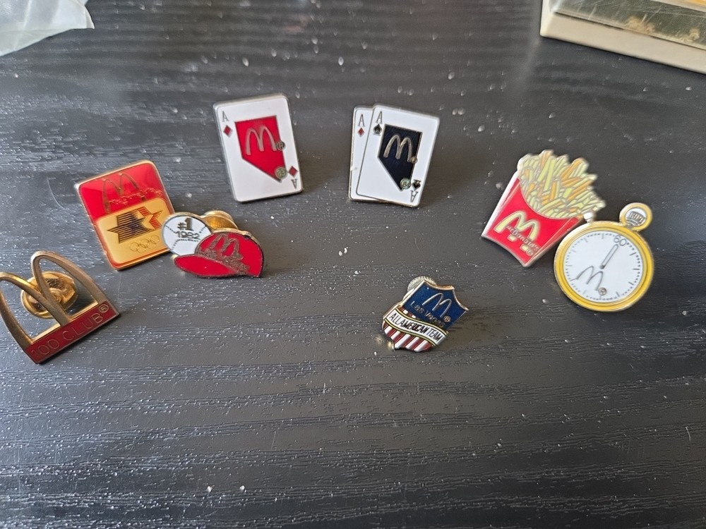 (8) Vtg. McDonald's Pins/Buttons