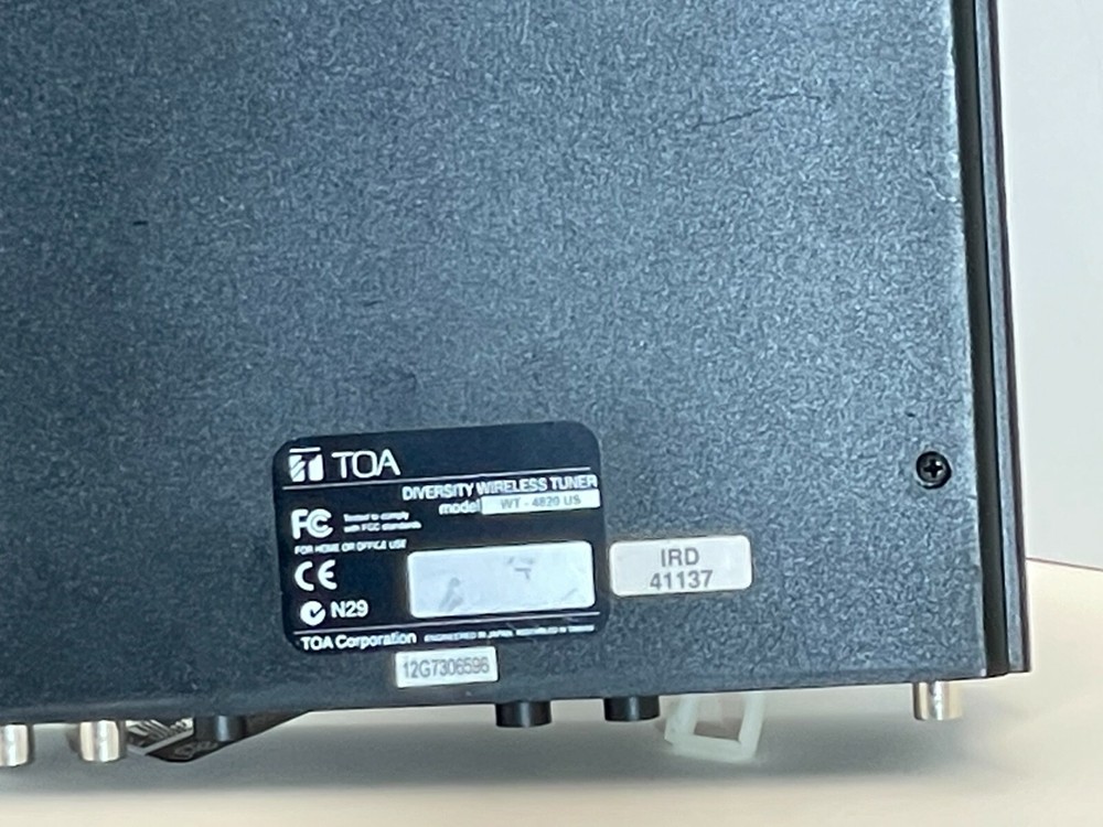 TOA WT-4820 Wireless Tuner