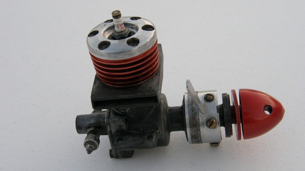 ED 2.46 GAS/NITRO SPARK IGNITION DIESEL CONVERSION ENGINE, SPARE ENGINE & PARTS