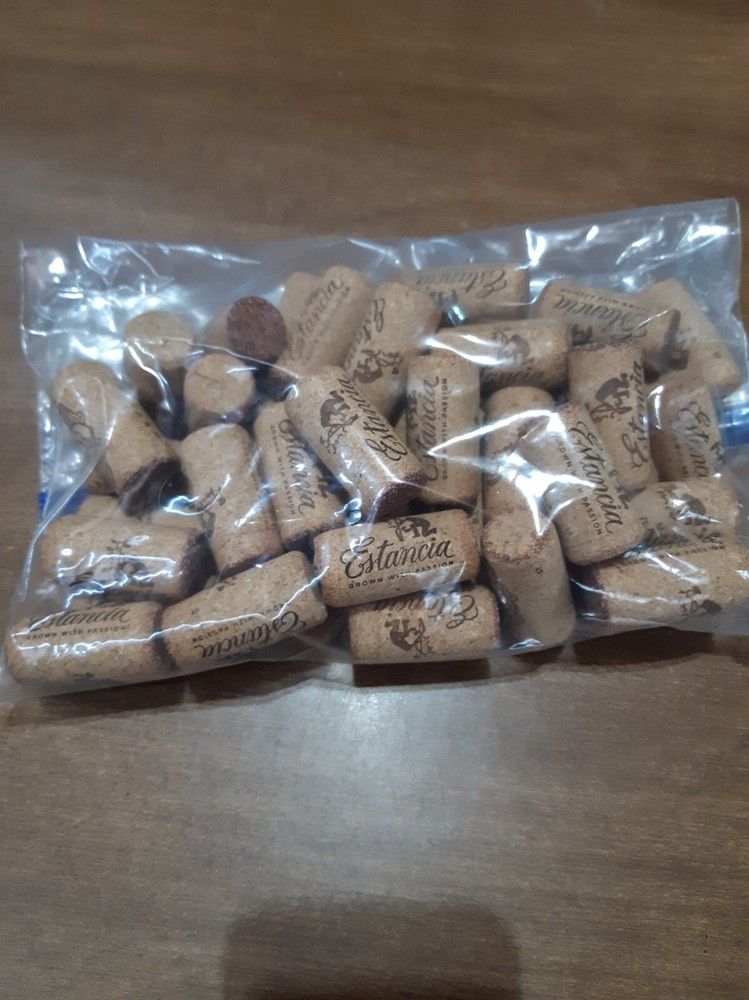 Recycled Wine Corks Estancia 43 Count 081824 I457TU500
