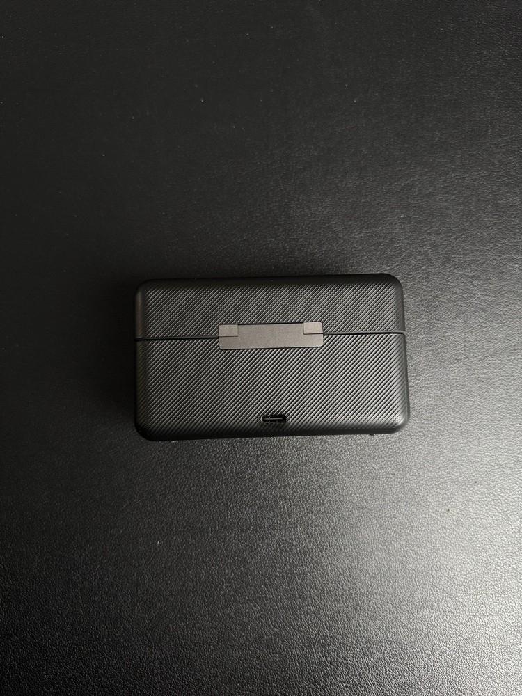 DJI Mic Dual-Transmitter Compact Digital Wireless Microphone System/Recorder