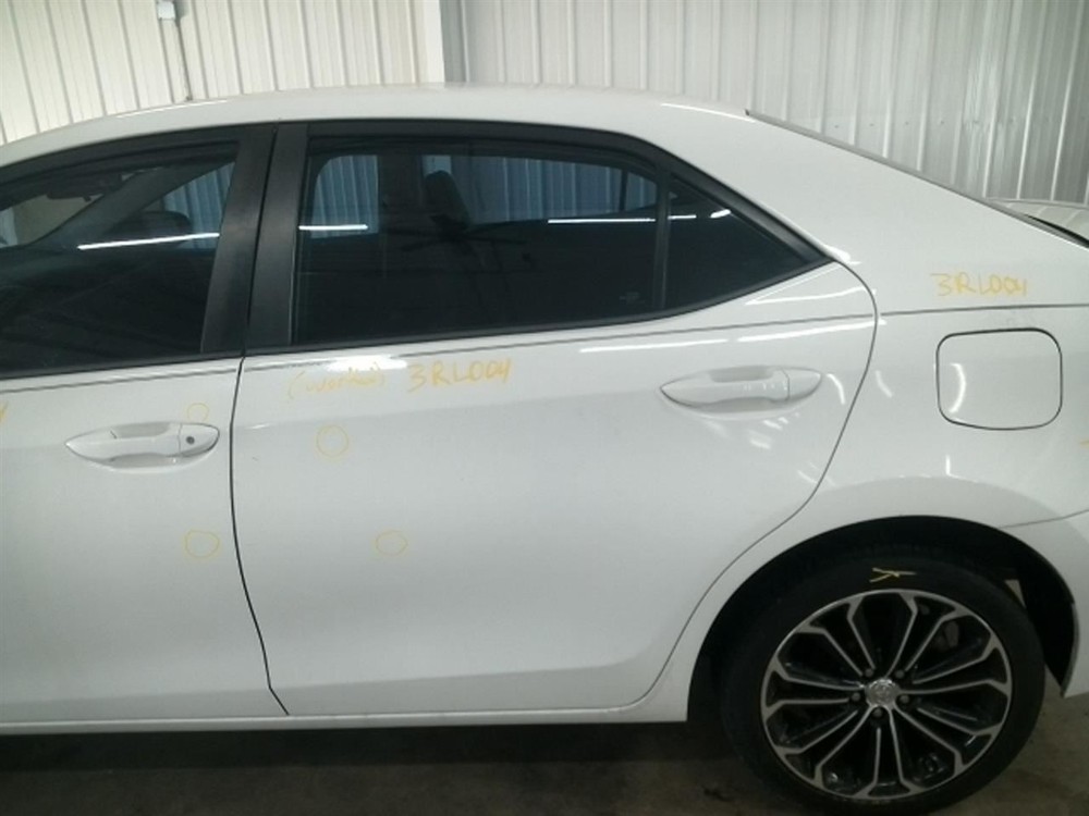 COROLLA 2014 High Mounted Stop Light 104939267