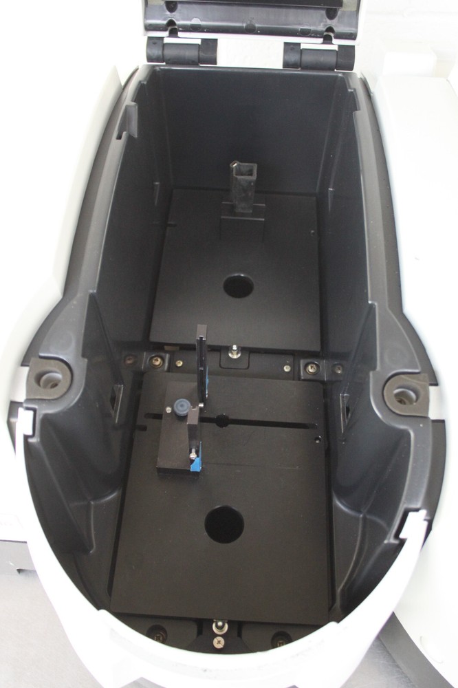 THERMO SCIENTIFIC EVOLUTION 300 BB UV SPECTROMETER AS-IS