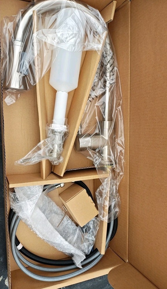 Premier ESSEN 120077 Single-Handle Pull-down Kitchen Faucet With Soap Dispenser