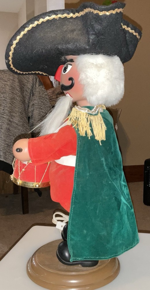Vintage Nutcracker Animated With Drum -works