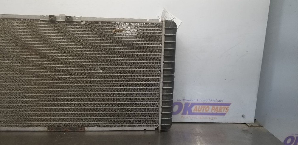 96 CHEVY IMPALA SS RADIATOR ASSEMBLY 52470705
