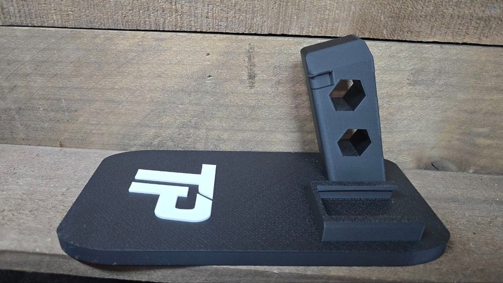Tactical Prints - Glock 17/19 Display Stand