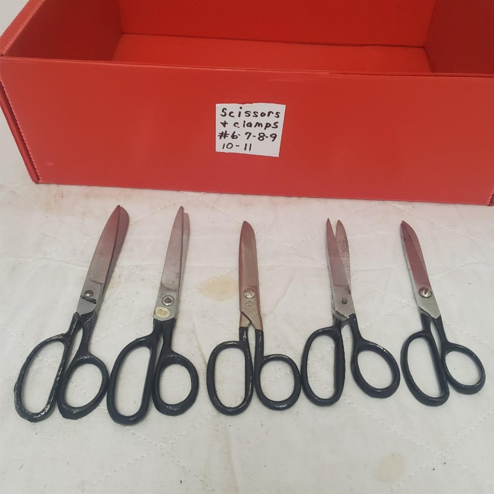 Lot of 5 Assorted Handle Pinking Scissors #6