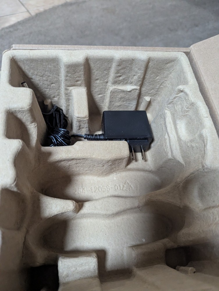 NETGEAR Nighthawk CM3000 Mid/High-Split DOCSIS 3.1 Modem