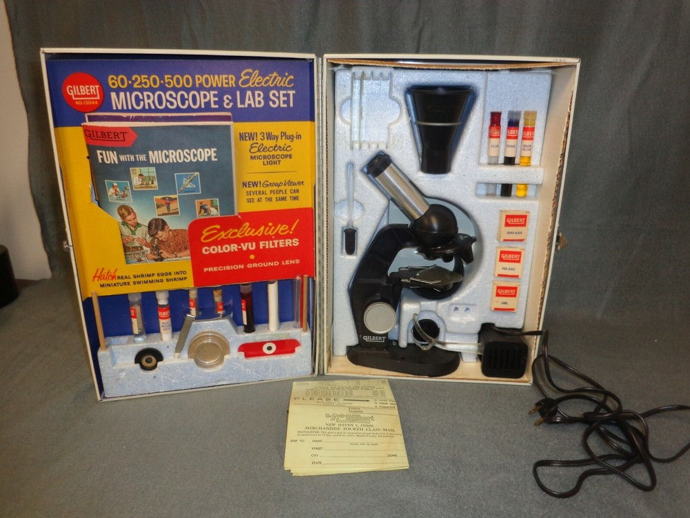 vintage Gilbert microscope and lab set no. 13094 Excellent condition
