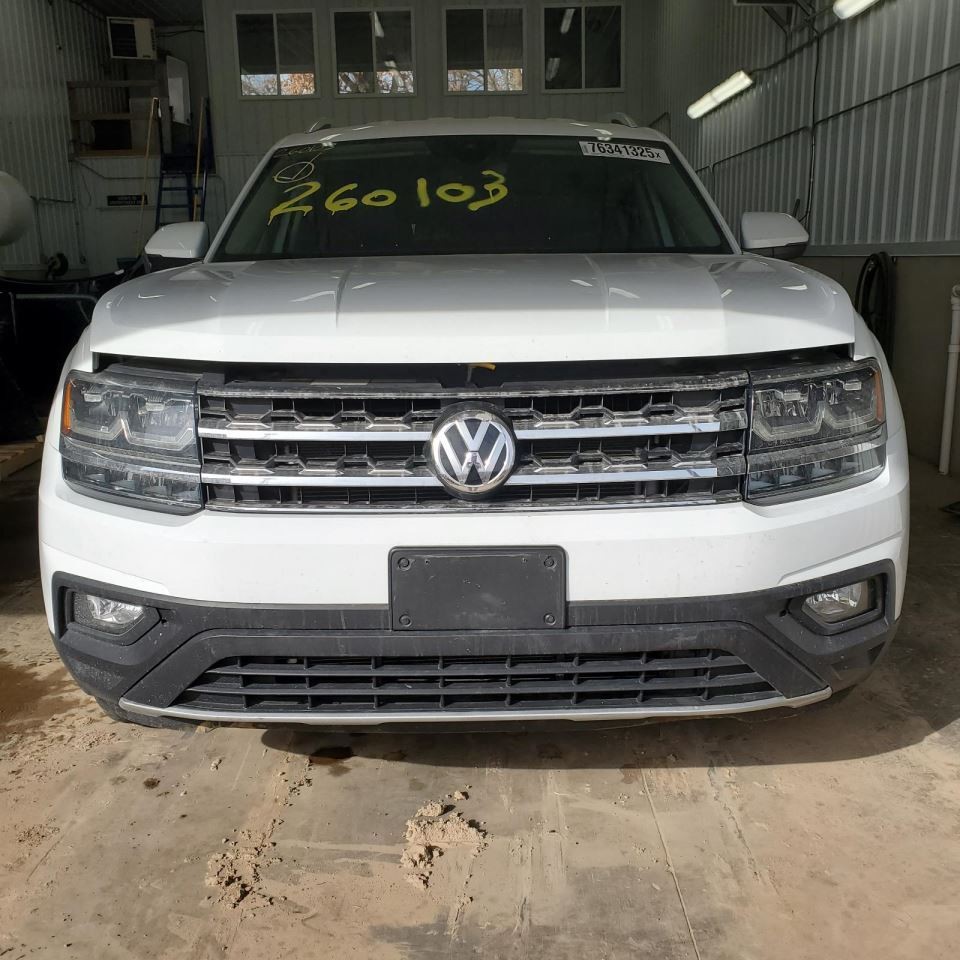 Camera/Projector Camera Front Windshield Mounted Fits 18-20 ATLAS 1181272