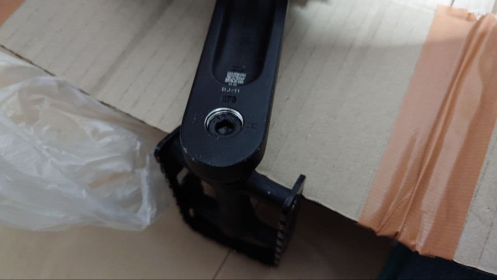 Microshift cset + flat pedals, with chain